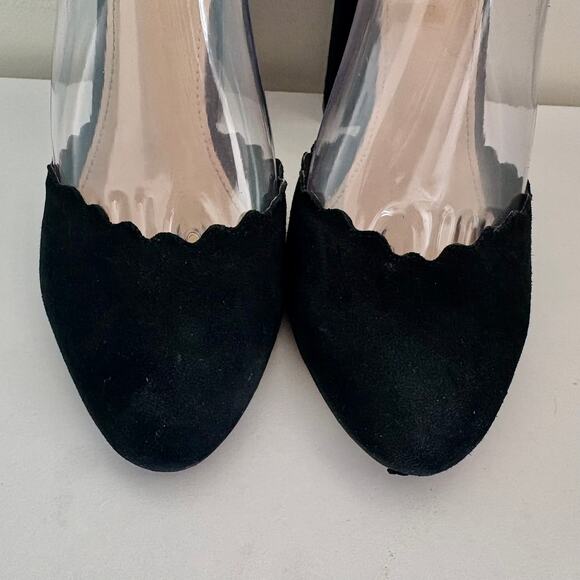 Marc Fisher Sahar d'Orsay Suede Scalloped Pumps Ankle Strap - Picture 2 of 10